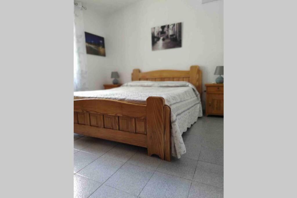 Apartamento Casa Maddalenina Con Giardino, Vicino Al Mare! La Maddalena  Exterior foto