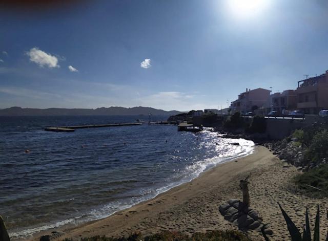 Apartamento Casa Maddalenina Con Giardino, Vicino Al Mare! La Maddalena  Exterior foto